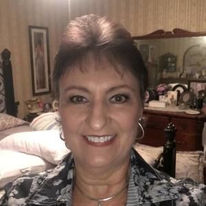 Meet your Posher, Paula